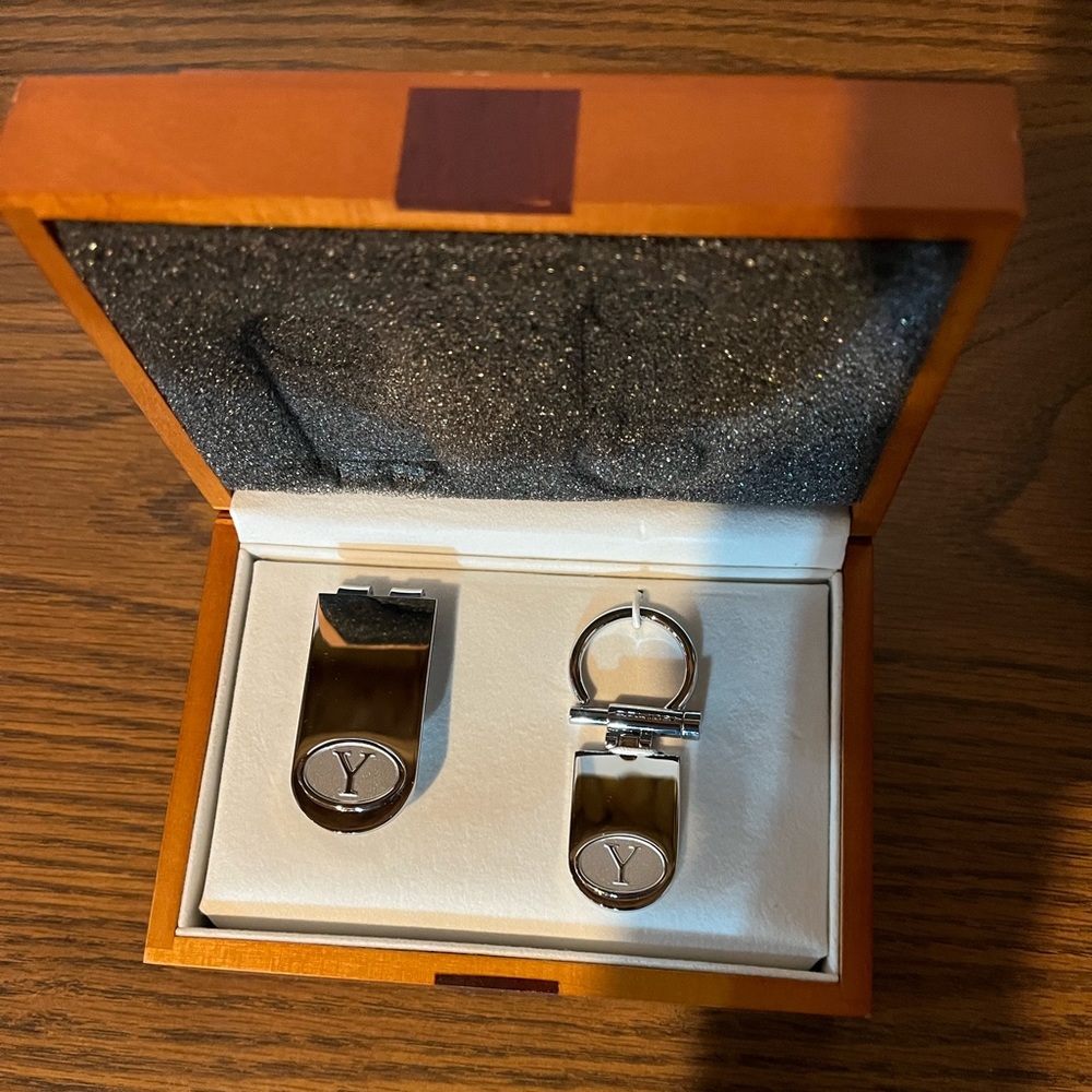 Colibri Of London "Y” Money Clip And Key Chain